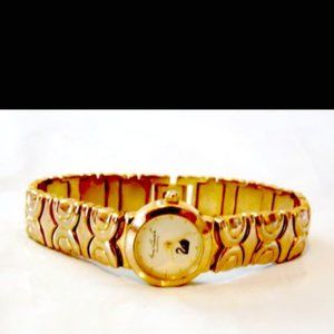 Vintage 1989 Gloria Vanderbilt Goldtone Watch 7-3/4